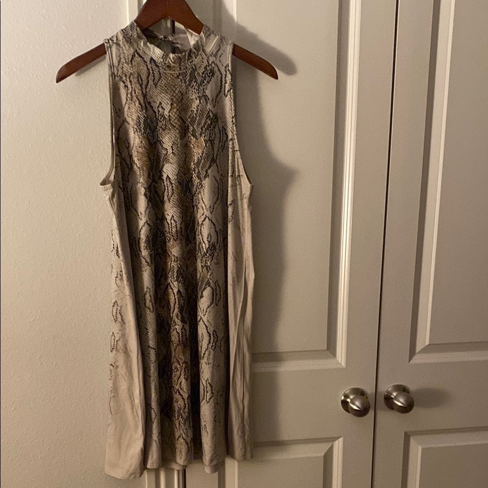 Sleeveless Snake Print Dress